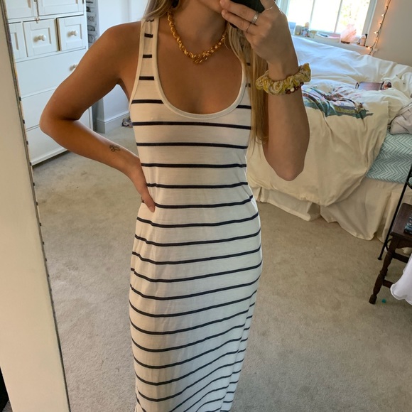 Black & white stripe maxi dress - Picture 5 of 5